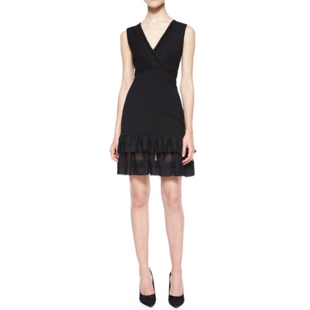 Diane Von Furstenberg Black Dress 🔥HOST PICK🔥